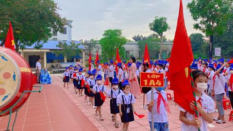 Lễ khai giảng năm học 2022- 2023 của Trường Tiểu học Phan Đình Phùng