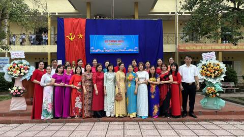 Trường Tiểu học Phan Đình tổ chức thành công Lễ tổng kết năm học 2022- 2023