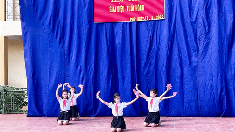 Hội thi văn nghệ chào mừng kỷ niệm 40 năm Ngày Nhà giáo Việt Nam ( 20/11/1982- 20/11/2022) của Trường Tiểu học Phan Đình Phùng thành công tốt đẹp
