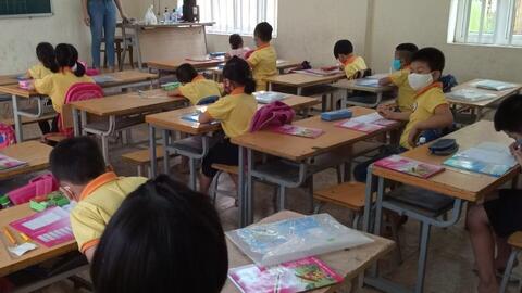 Học sinh trường Tiểu học Phan Đình Phùng trở lại trường sau đợt nghỉ chống dịch